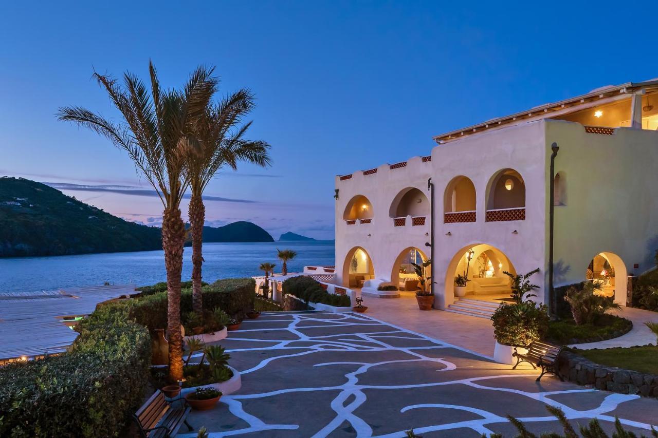 Therasia Resort Sea And Spa - The Leading Hotels Of The World Vulcano  Esterno foto