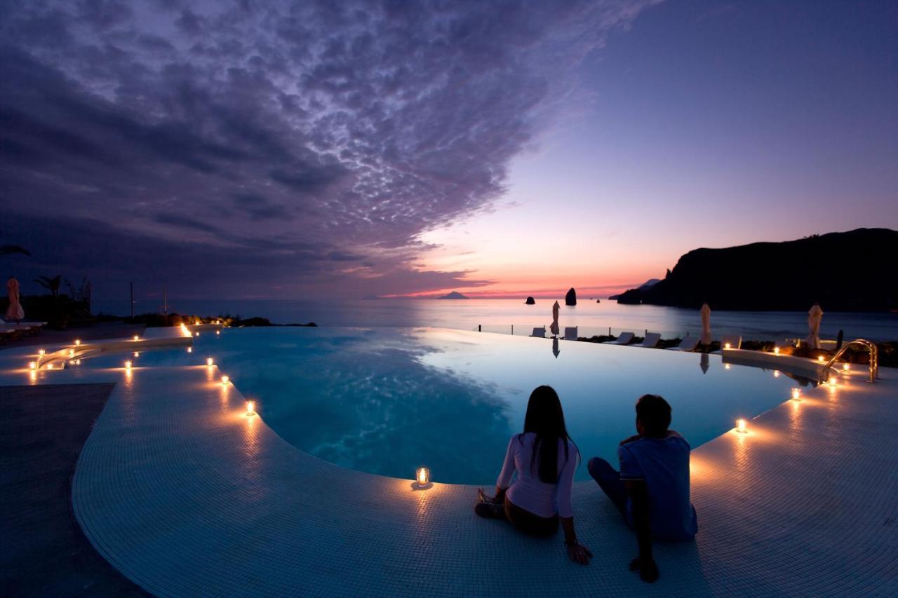 Therasia Resort Sea And Spa - The Leading Hotels Of The World Vulcano  Esterno foto