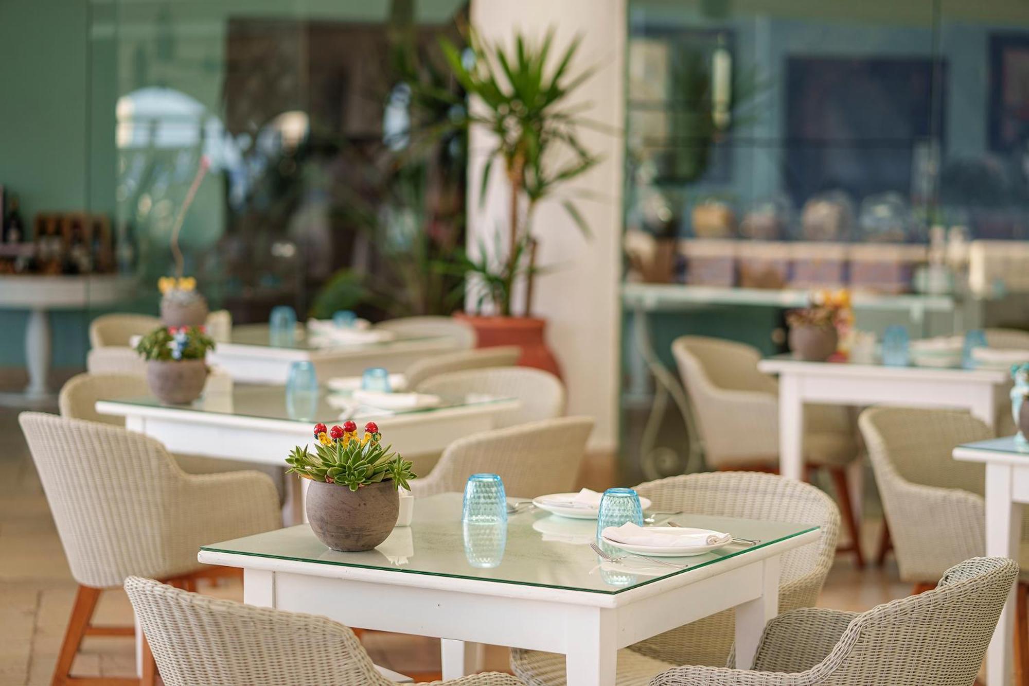 Therasia Resort Sea And Spa - The Leading Hotels Of The World Vulcano  Esterno foto