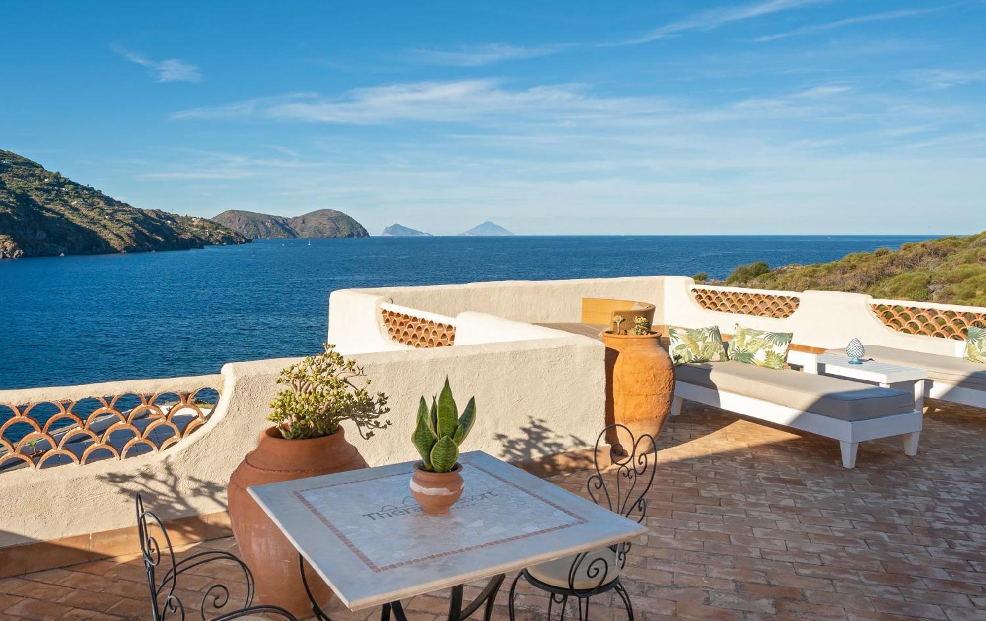 Therasia Resort Sea And Spa - The Leading Hotels Of The World Vulcano  Esterno foto