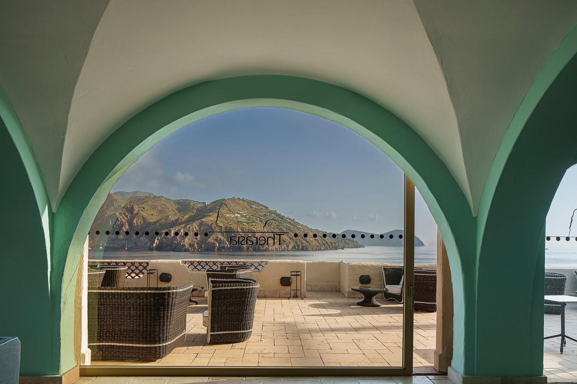Therasia Resort Sea And Spa - The Leading Hotels Of The World Vulcano  Esterno foto